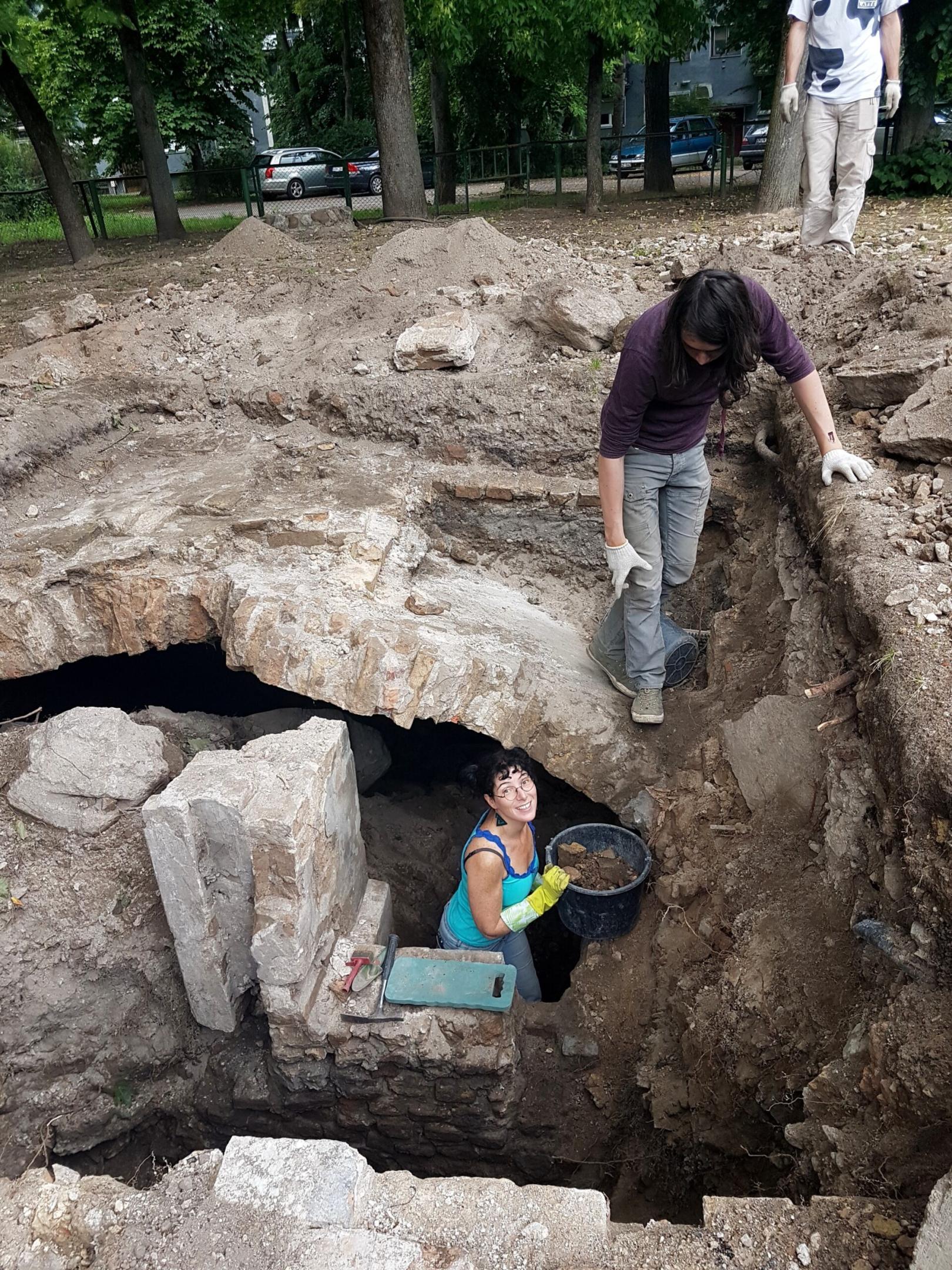 Excavations of the Great Synagogue in Vilna Photo credits Jon Seligman and Loic Salfati