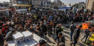 Gazans in Rafah protest Hamas control over aid