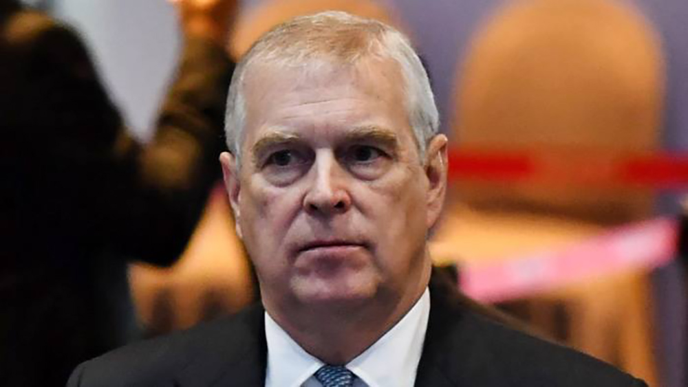 Prosecutor: Prince Andrew Groped Girls Out In the Open on Epstein’s ...