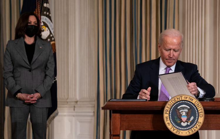 Biden (AP Photo/Evan Vucci)