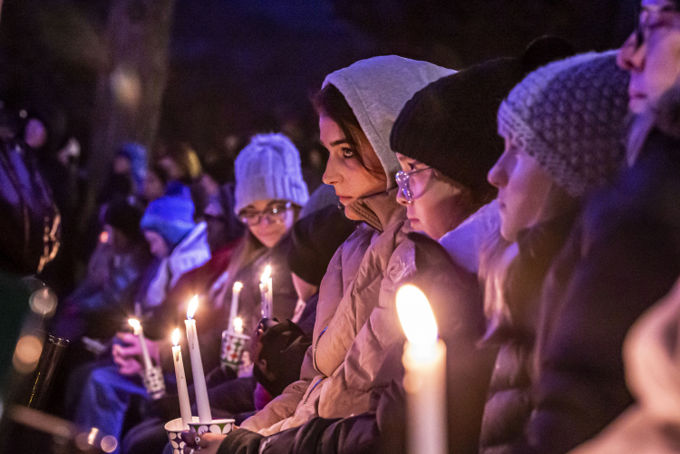 Christmas Parade SUV (Scott Ash/Milwaukee Journal-Sentinel via AP)