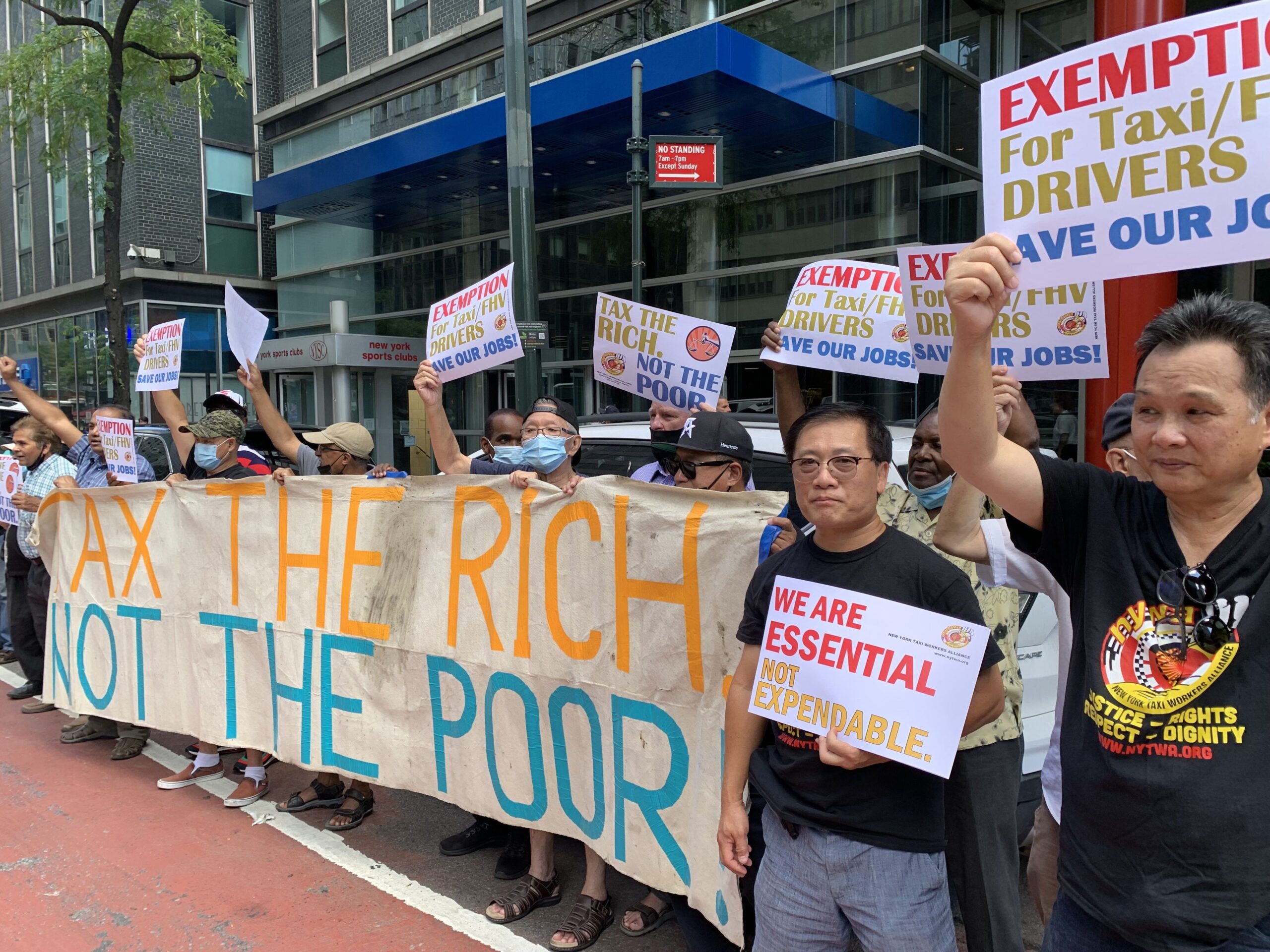 The Taxi Workers Alliance rallied for exemptions from congestion pricing for taxi and for-hire vehicle drivers, Aug. 24, 2022