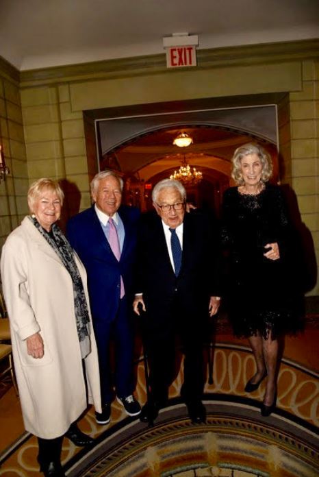 ||Robert Kraft and Peter King|Lauren Vernon, Ray Kelly and Larry Leeds|Michael Alpert, Alex Balemebsky, Alexander and Larisa Mashkevitch, Ben Askenazy and Emmanuil Grinshpun||||||||||